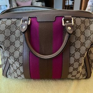 Authentic Gucci crossbody